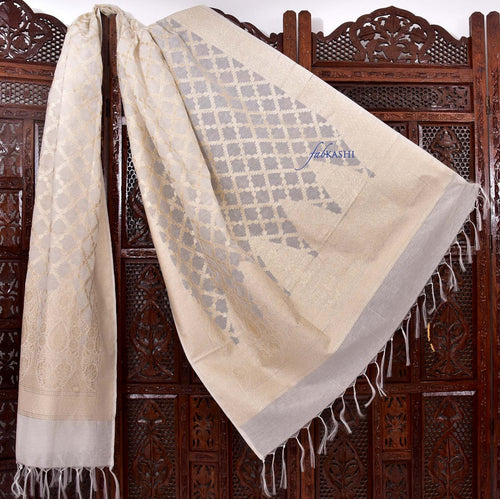 White Benarasi Dupatta